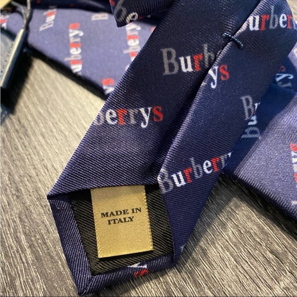 NWT Authentic Burberry Tie Men’s Manston Heritage Necktie w/Burberrys Logo Navy - Picture 6 of 15